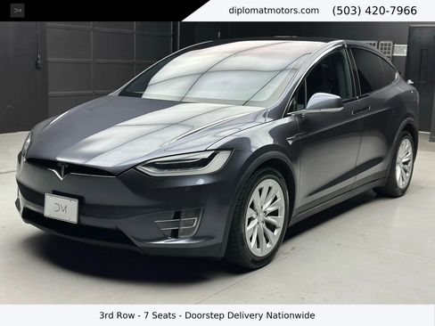 Used 2018 Tesla Model X 100D image 1