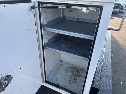 Used 2024 Chevrolet Silverado 3500 LT w/ Convenience Package image 27