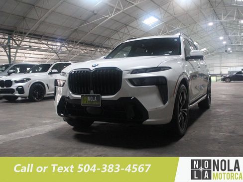 Used 2026 BMW X7 xDrive40i w/ Executive Package AWD/4WD image 3