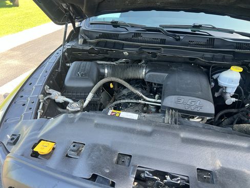 Used 2024 RAM 1500 Warlock RWD image 18