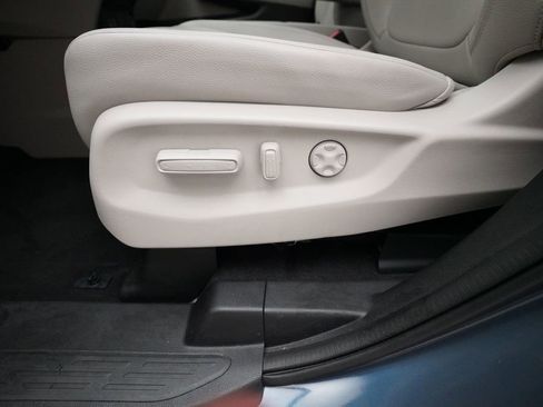 Certified 2026 Honda Odyssey EX-L image 30