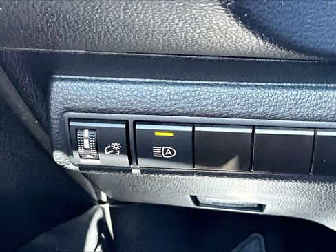 Used 2024 Toyota Corolla LE FWD image 33