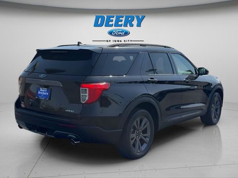 Certified 2024 Ford Explorer XLT w/ Equipment Group 202A AWD/4WD image 7