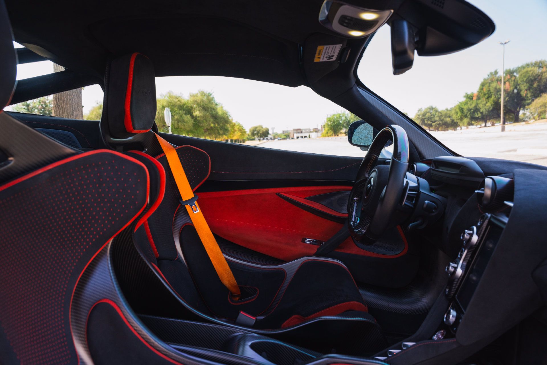 Used 2021 McLaren 765LT RWD image 91