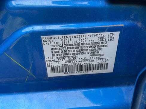 Used 2025 Nissan Sentra SV image 28