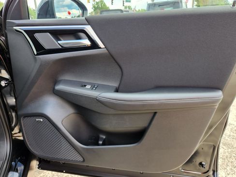 New 2025 Mitsubishi Outlander ES image 21