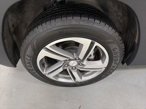 Used 2020 GMC Terrain SLT w/ Preferred Package image 8