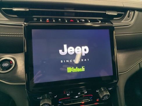 Used 2022 Jeep Grand Cherokee Overland image 27