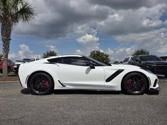 Certified 2019 Chevrolet Corvette ZR1 RWD image 7