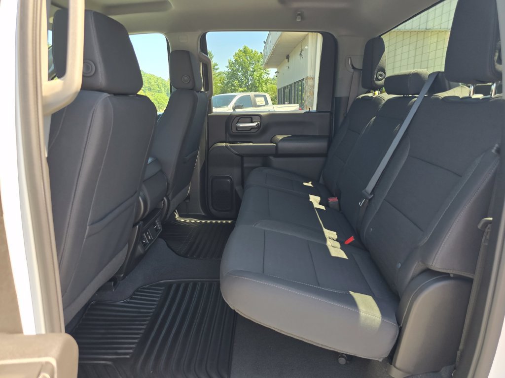 New 2026 Chevrolet Silverado 2500 Custom w/ Custom Value Package AWD/4WD image 11