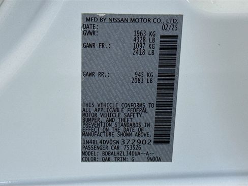 Used 2025 Nissan Altima 2.5 SV FWD image 40