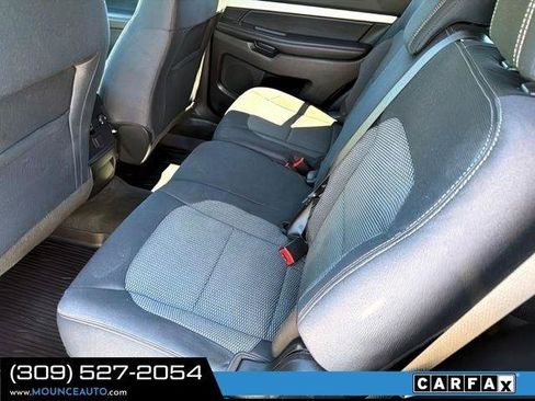 Used 2017 Ford Explorer XLT w/ Class II Trailer Tow Package FWD image 5