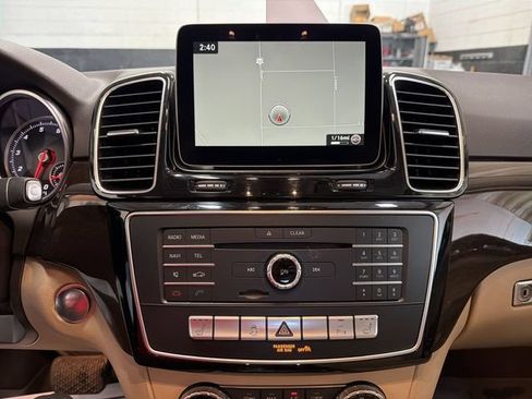 Used 2017 Mercedes-Benz GLE 350 4MATIC image 18