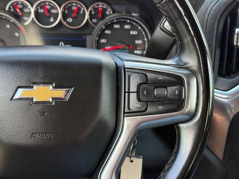 Used 2023 Chevrolet Silverado 3500 LT AWD/4WD image 19