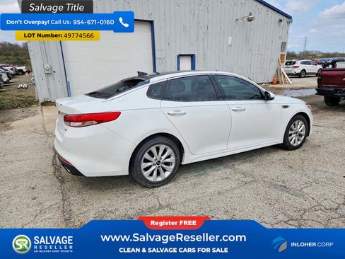 Used 2018 Kia Optima EX w/ Premium Package image 4