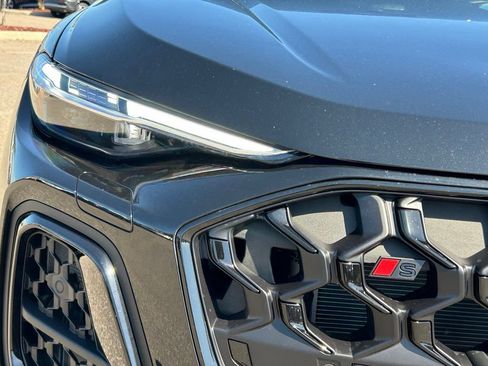 New 2026 Audi SQ5 Prestige AWD/4WD image 43