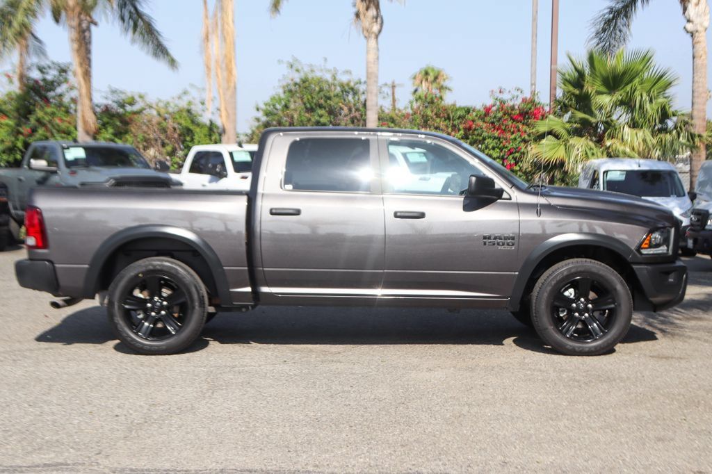 Used 2024 RAM 1500 Warlock AWD/4WD image 10