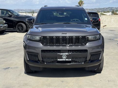 Certified 2024 Jeep Grand Cherokee L Laredo AWD/4WD image 3