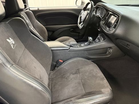 Used 2019 Dodge Challenger R/T Scat Pack image 23