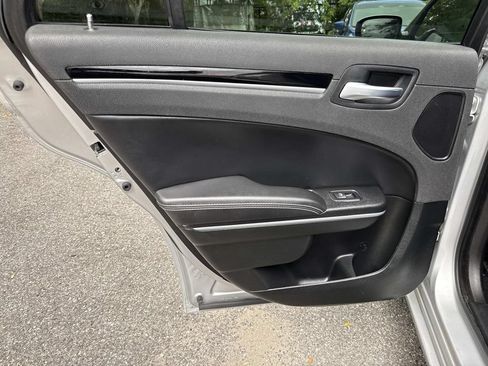 Used 2023 Chrysler 300 S RWD image 12