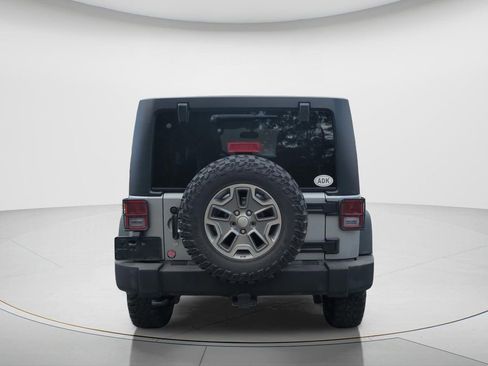 Used 2014 Jeep Wrangler Unlimited Rubicon w/ Connectivity Group image 5