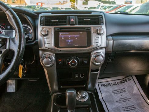 Used 2016 Toyota 4Runner SR5 image 15