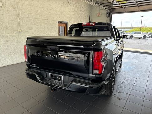 Used 2023 Chevrolet Colorado Z71 w/ Z71 Convenience Package 2 AWD/4WD image 7