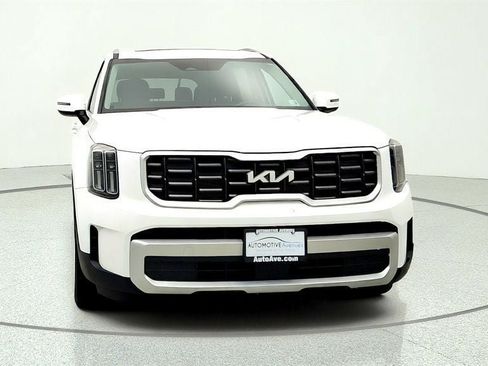 Used 2024 Kia Telluride S w/ S Sunroof Package AWD/4WD image 2