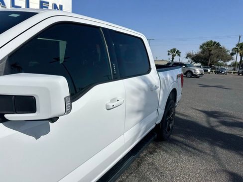 Used 2022 Ford F150 Lariat image 12