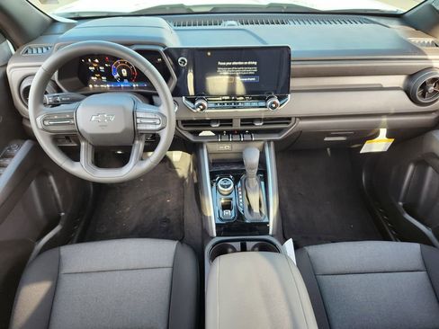 New 2026 Chevrolet Colorado Trail Boss AWD/4WD image 9