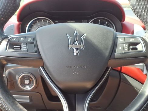 Used 2022 Maserati Ghibli Modena RWD image 30