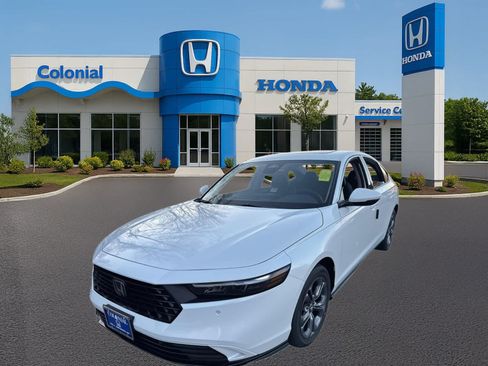 New 2025 Honda Accord EX-L image 2