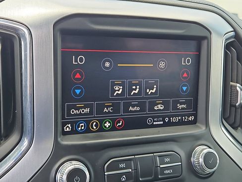 Used 2022 GMC Sierra 1500 SLT AWD/4WD image 26