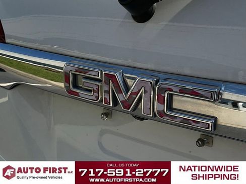 Used 2019 GMC Acadia SLT AWD/4WD image 15