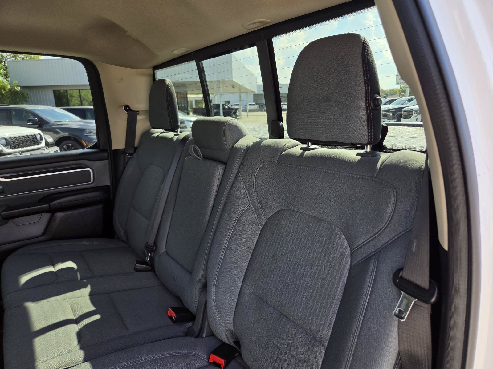 Used 2020 RAM 1500 Big Horn AWD/4WD image 31