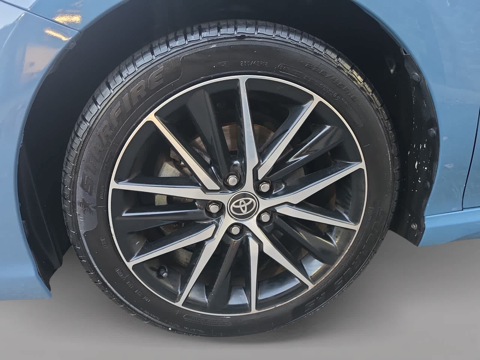 Used 2023 Toyota Camry SE FWD image 19