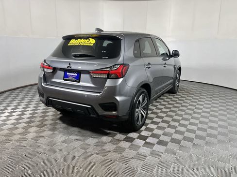 Used 2025 Mitsubishi Outlander Sport ES AWD/4WD image 8