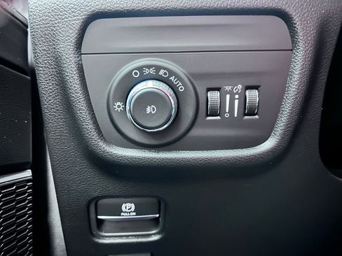 New 2026 Jeep Grand Cherokee Limited AWD/4WD image 7