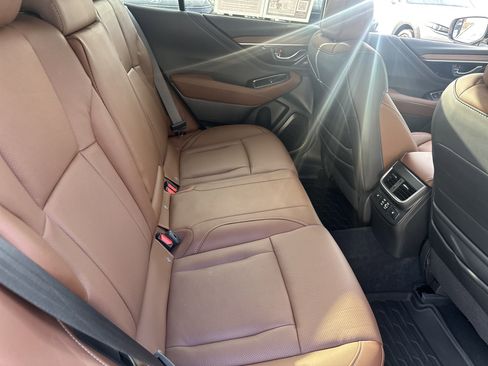 Used 2025 Subaru Outback Touring XT w/ Popular Package #2 image 13