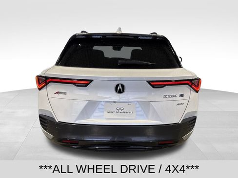 Used 2024 Acura ZDX A-Spec image 4