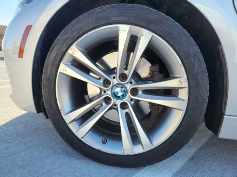 Used 2018 BMW 330e image 22