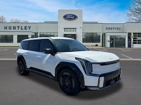 Used 2024 Kia EV9 GT-Line AWD/4WD image 4