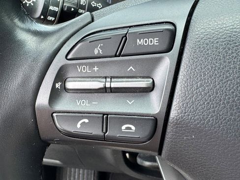 Used 2019 Hyundai Kona Limited AWD/4WD image 21