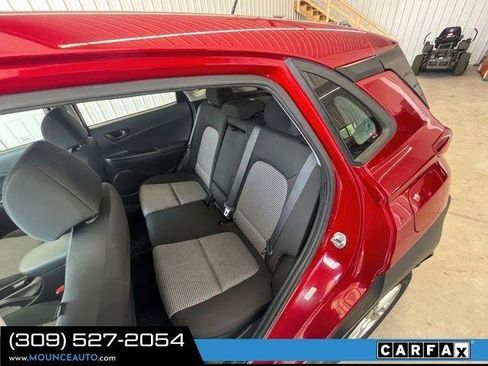 Used 2019 Hyundai Kona SE AWD/4WD image 11