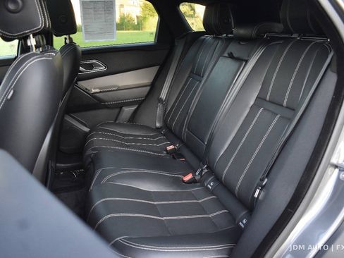 Used 2018 Land Rover Range Rover Velar S AWD/4WD image 15