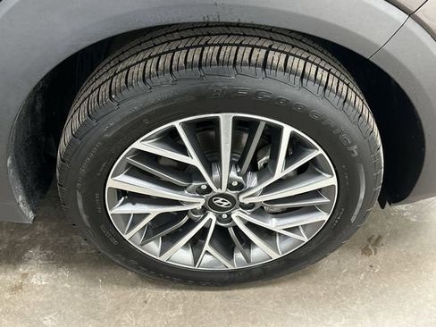 Used 2020 Hyundai Tucson Ultimate w/ Cargo Package image 5