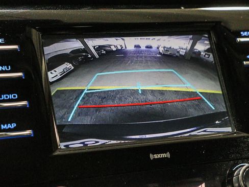 Certified 2020 Toyota Camry SE w/ Carpet Mat Package FWD image 22