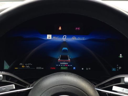 Used 2023 Mercedes-Benz EQS 580 4MATIC SUV image 42