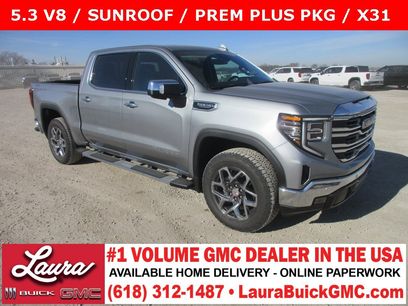 New 2026 GMC Sierra 1500 SLT w/ SLT Premium Plus Package