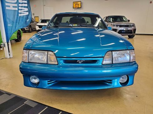 Used 1993 Ford Mustang Cobra RWD image 2